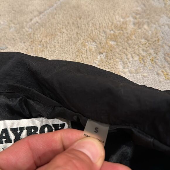 Playboy Pacsun Hardcore Jacket light windbreaker size S in EUC black snap button - Picture 6 of 9